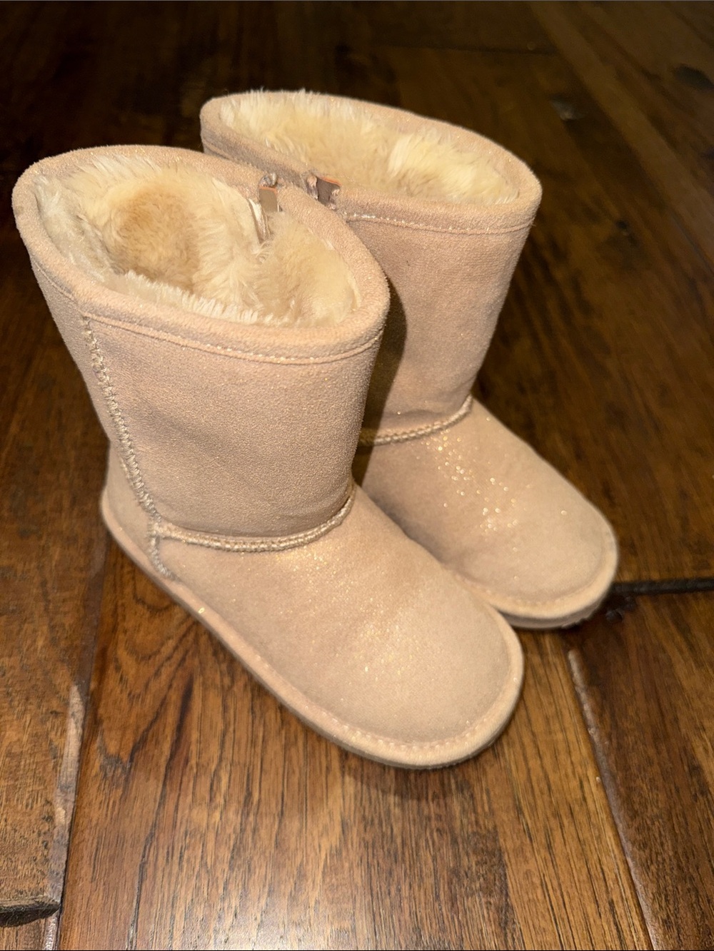 Cupcake Couture Kids Beige Sparkle Faux-Suede Boots. SIZE 10.
